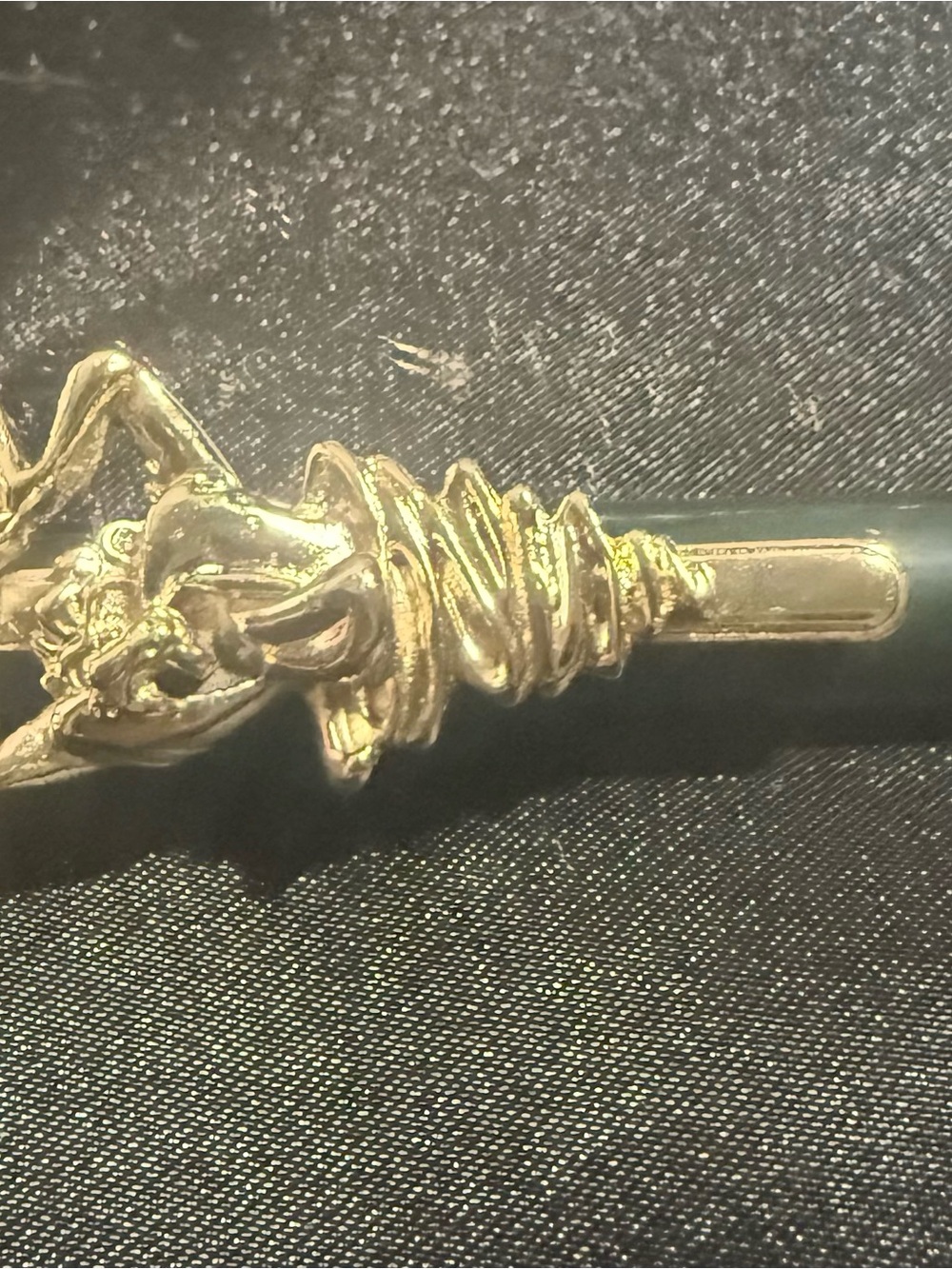 The Looney Tunes Stylus Pen Pals Taz Tazmanian Devil Black Ink Gold And Green Pe